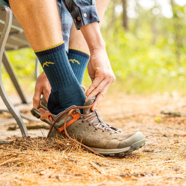 Footwear-Men's Socks