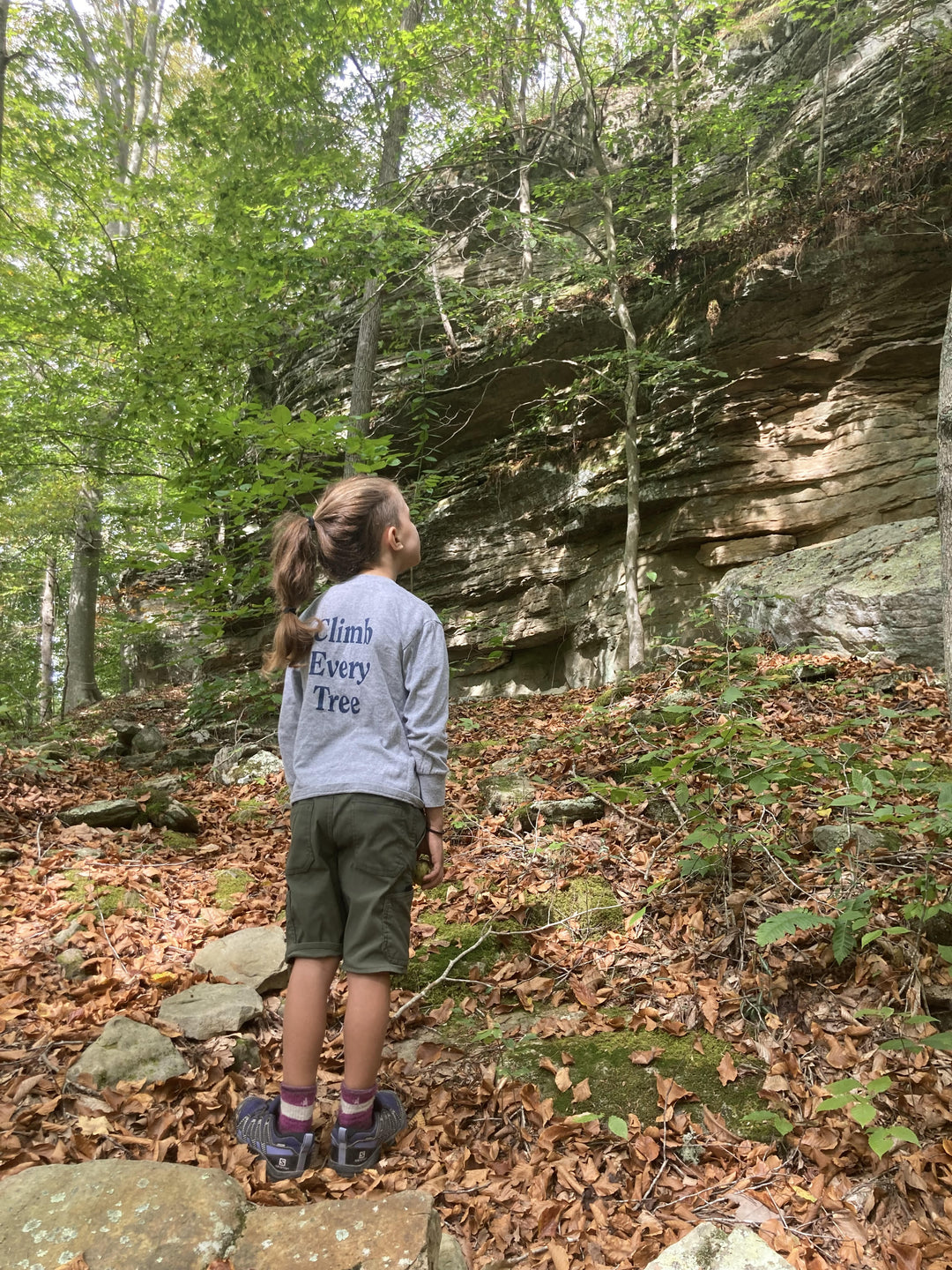 Quest Logo - Quest Outdoors