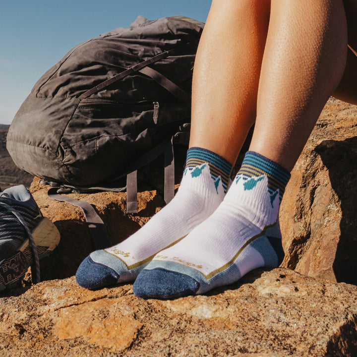 Darn Tough Women's Hiker Quarter Midweight Hiking Socks