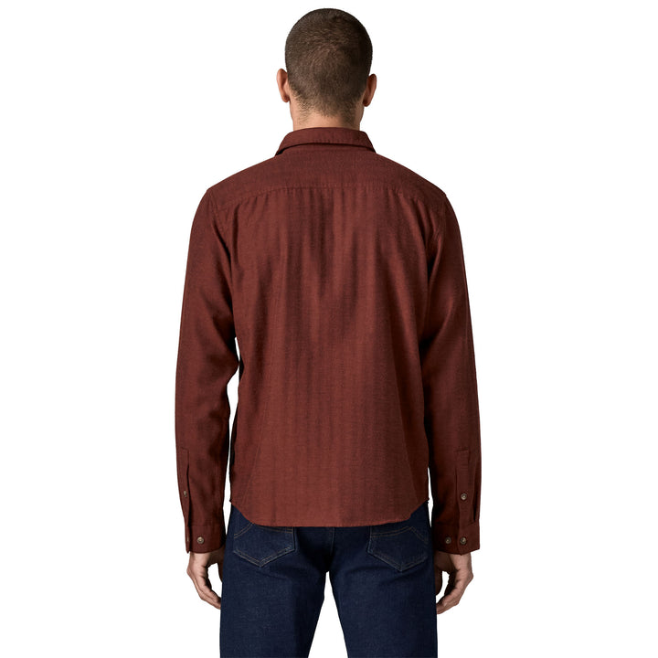 Patagonia Men's Long-Sleeved Lightweight Fjord Flannel Shirt