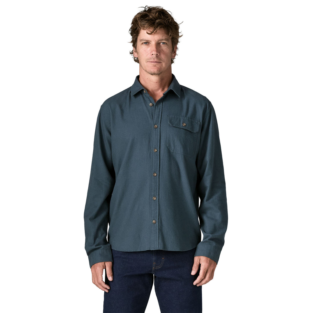 Patagonia Men's Long-Sleeved Lightweight Fjord Flannel Shirt