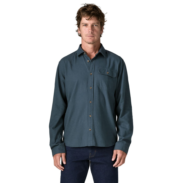 Patagonia Men's Long-Sleeved Lightweight Fjord Flannel Shirt