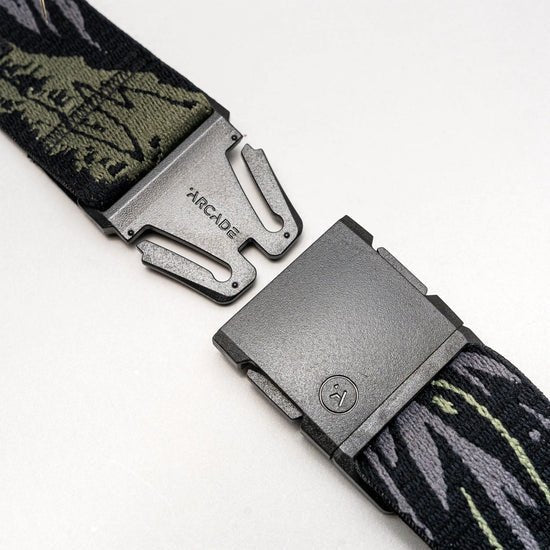 Arcade Belts Out of Range - Quest Outdoors