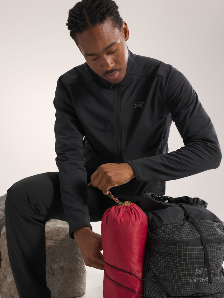 Arc'Teryx Men's Kyanite Lightweight Jacket - Quest Outdoors