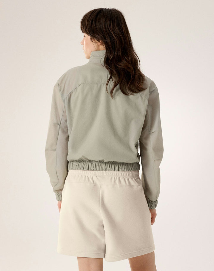 Arc'Teryx Women's Naya Cropped Stowhood - Quest Outdoors