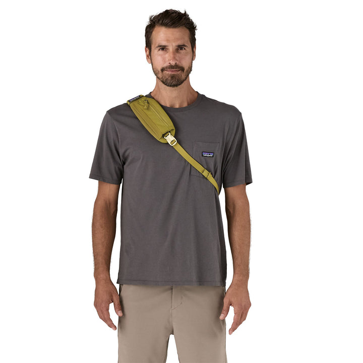 Atom Sling 8L - Quest Outdoors