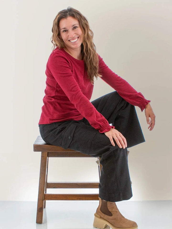 Aventura Women's Glacienne Smocked Cuff Bishop Sleeve Top - Quest Outdoors