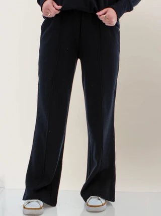 Aventura Women's Weekend Dog-Walker Fleece Wide Leg Pant - Quest Outdoors