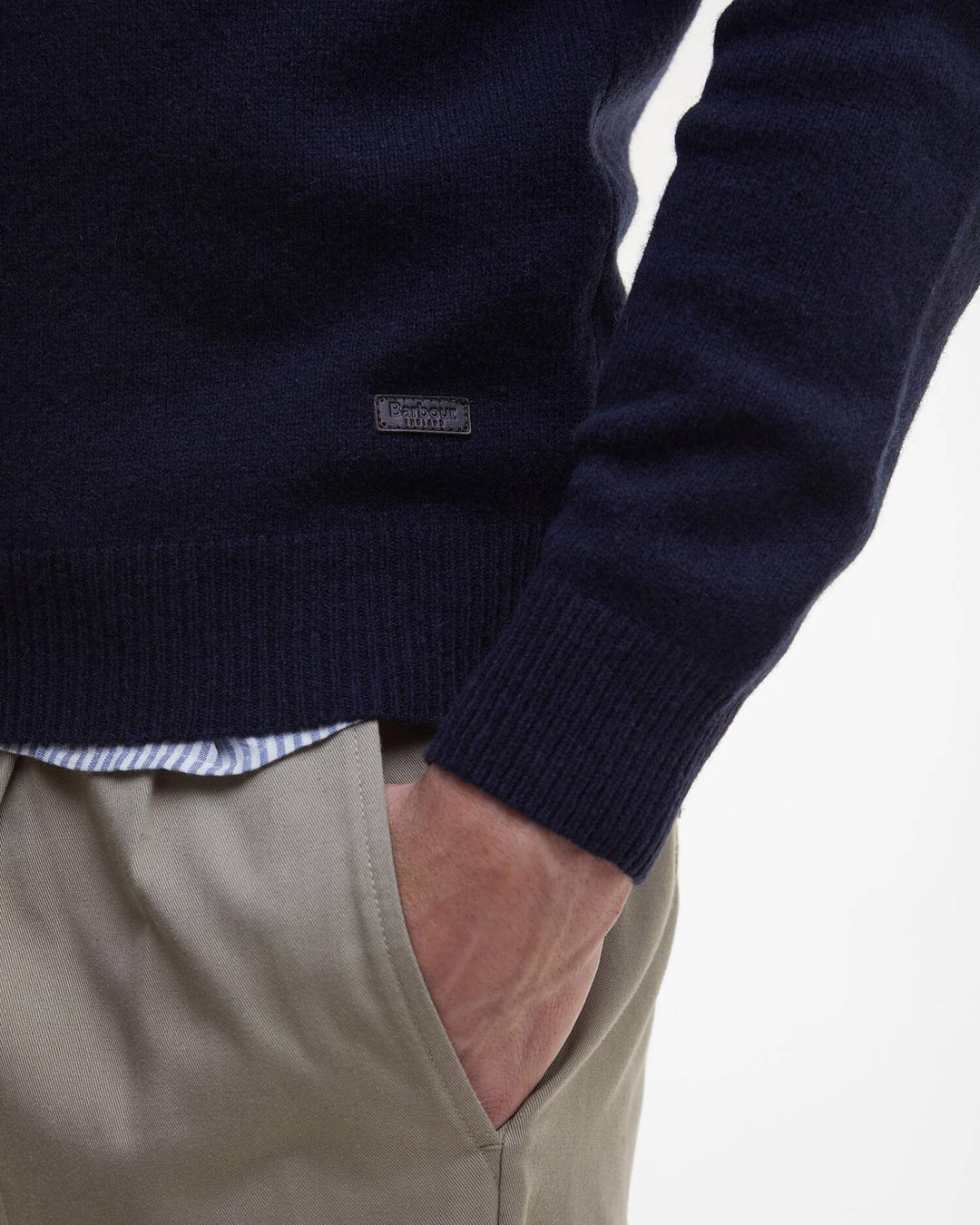 Barbour Men's Essential Crew-Neck Jumper - Quest Outdoors