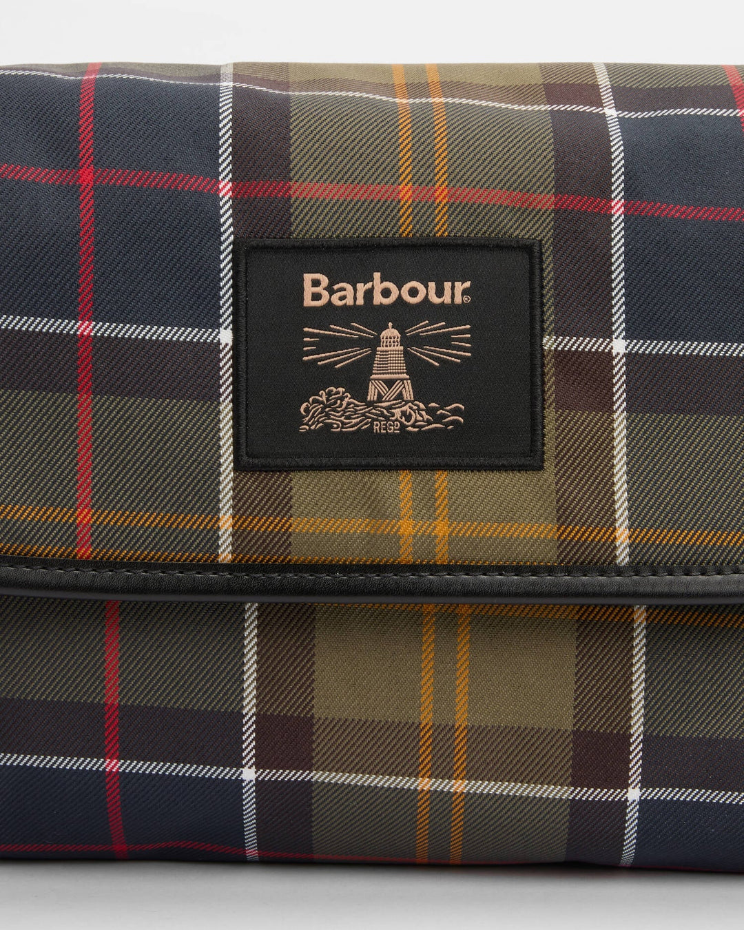 Barbour Tartan Hanging Washbag - Quest Outdoors