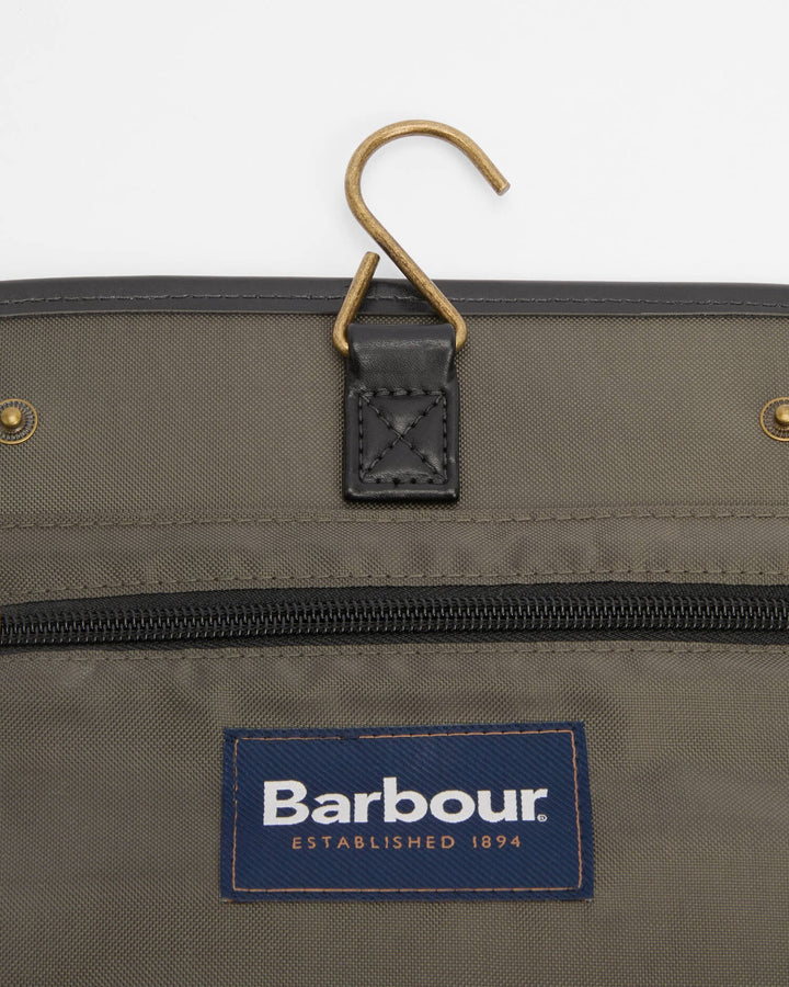 Barbour Tartan Hanging Washbag - Quest Outdoors