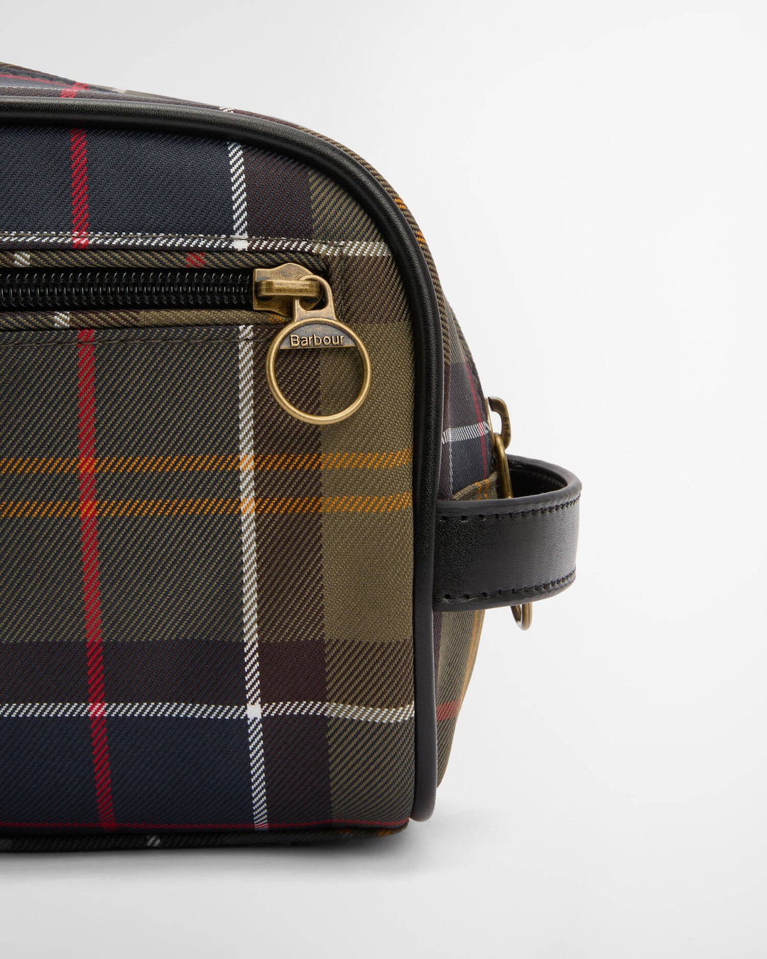 Barbour Tartan Washbag - Quest Outdoors