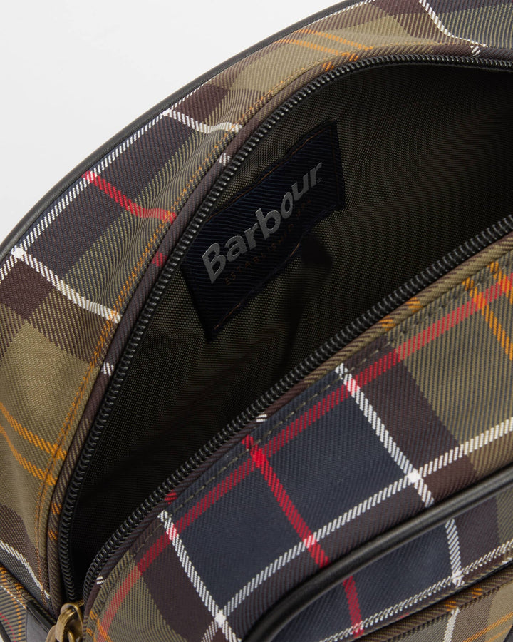 Barbour Tartan Washbag - Quest Outdoors