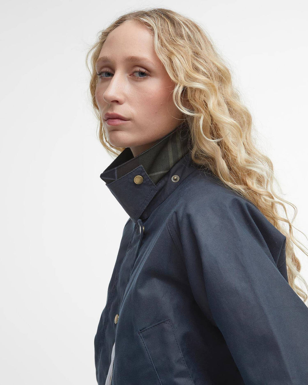 Barbour Women's Acorn Waxed Jacket - Quest Outdoors