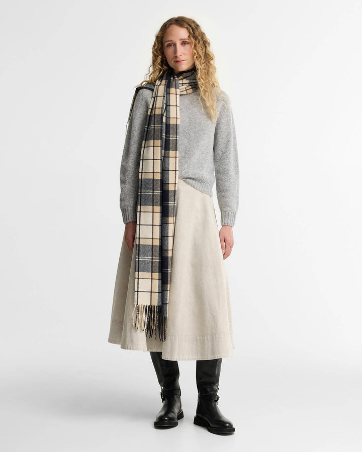 Barbour Women's Hailes Tartan Scarf - Quest Outdoors