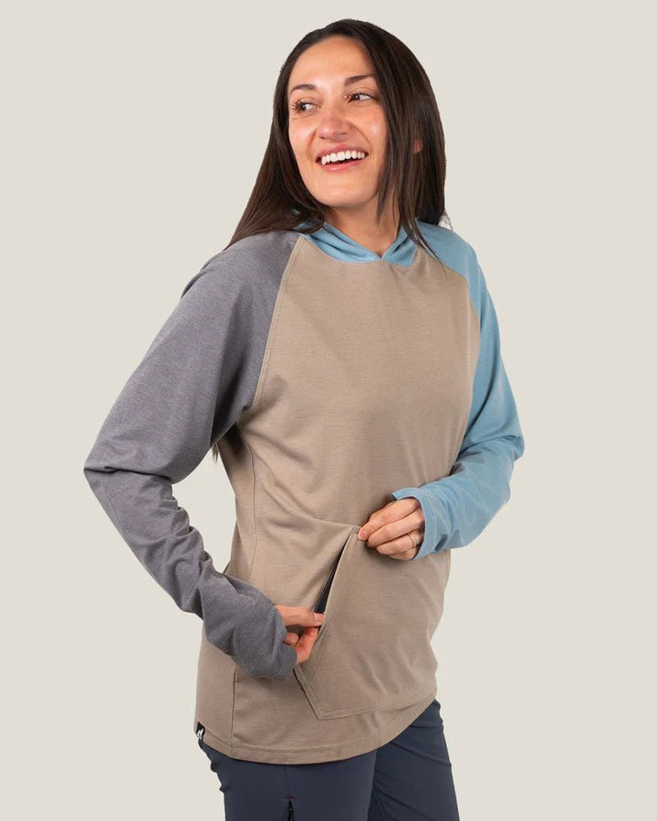 Belong Designs Women's Graphic Traverse Tek Hoodie - Quest Outdoors