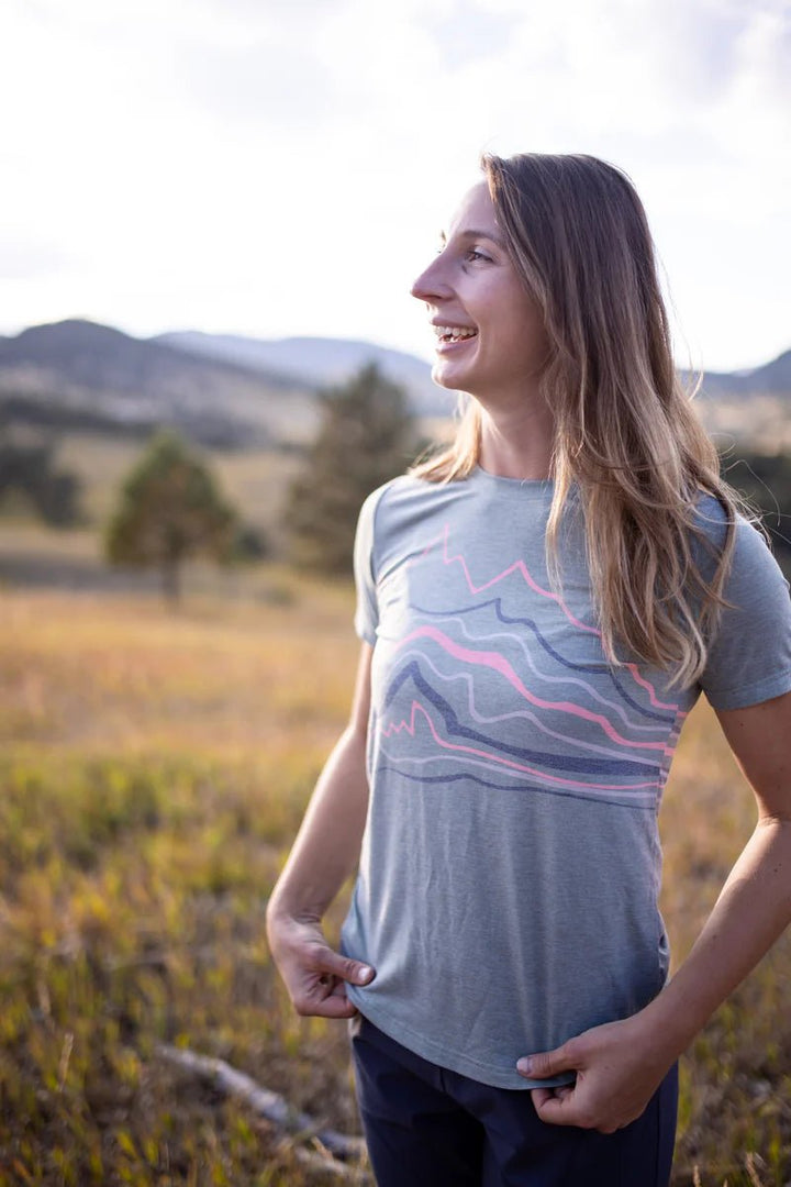 Belong Designs Women's Graphic Traverse Tek Tee - Quest Outdoors