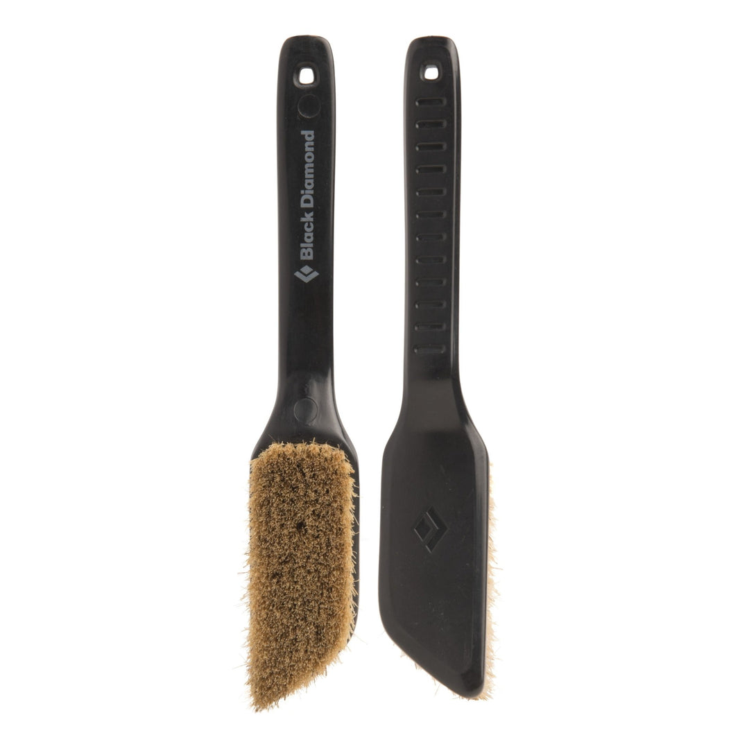 Bouldering Brush - Medium - Quest Outdoors
