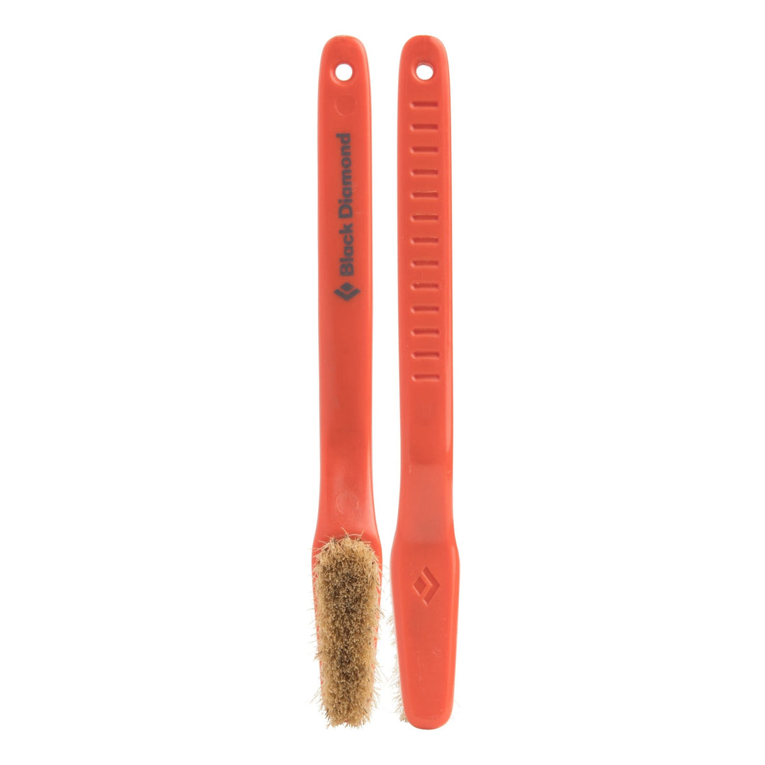 Bouldering Brush - Small - Quest Outdoors