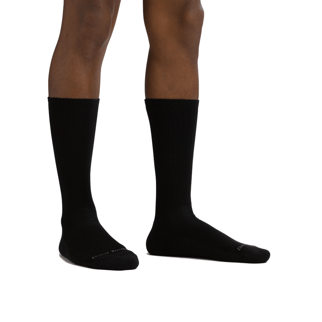 Darn Tough Men's The Standard Crew Cushioned Lightweight Lifestyle Socks - Quest Outdoors