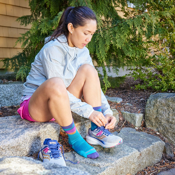 Darn Tough Women's Mirnavated Micro Crew Ultra - Lightweight Running Socks - Quest Outdoors