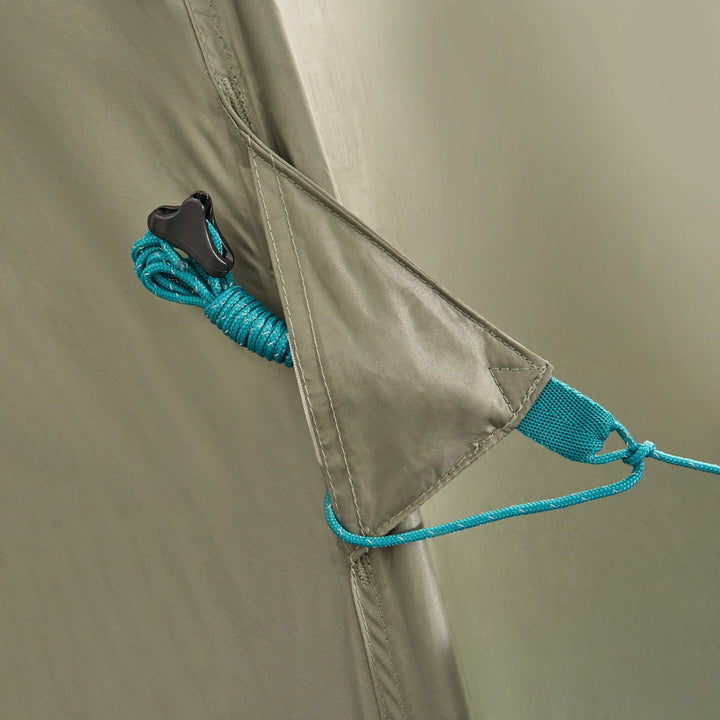 Daydreamer 4 - Quest Outdoors