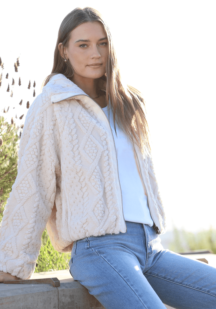 Dylan Women's So Cozy Cable Jacket - Quest Outdoors