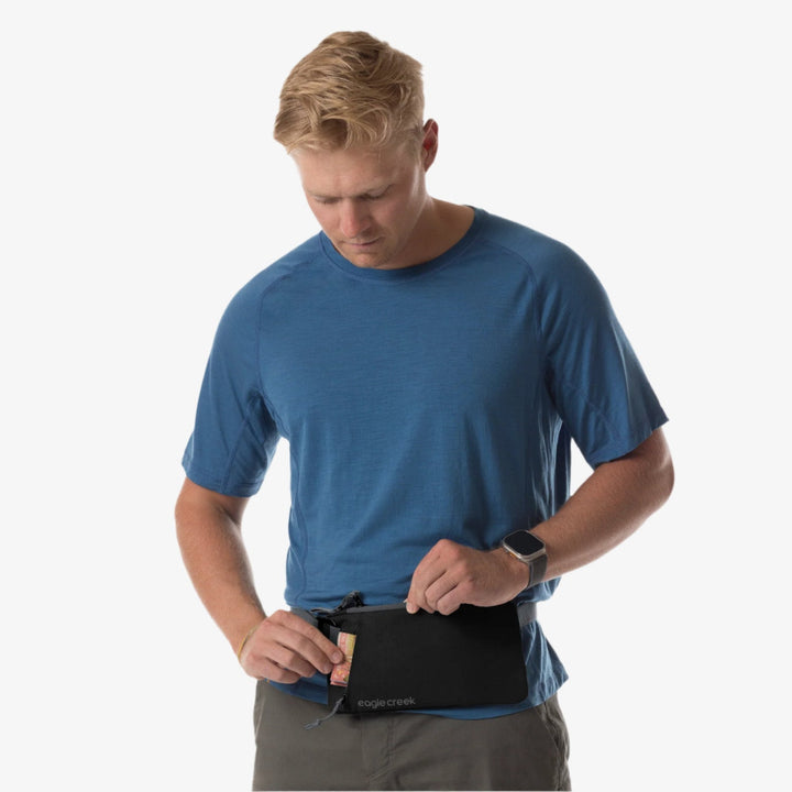 Eagle Creek Stash RFID Sling Bag - Quest Outdoors