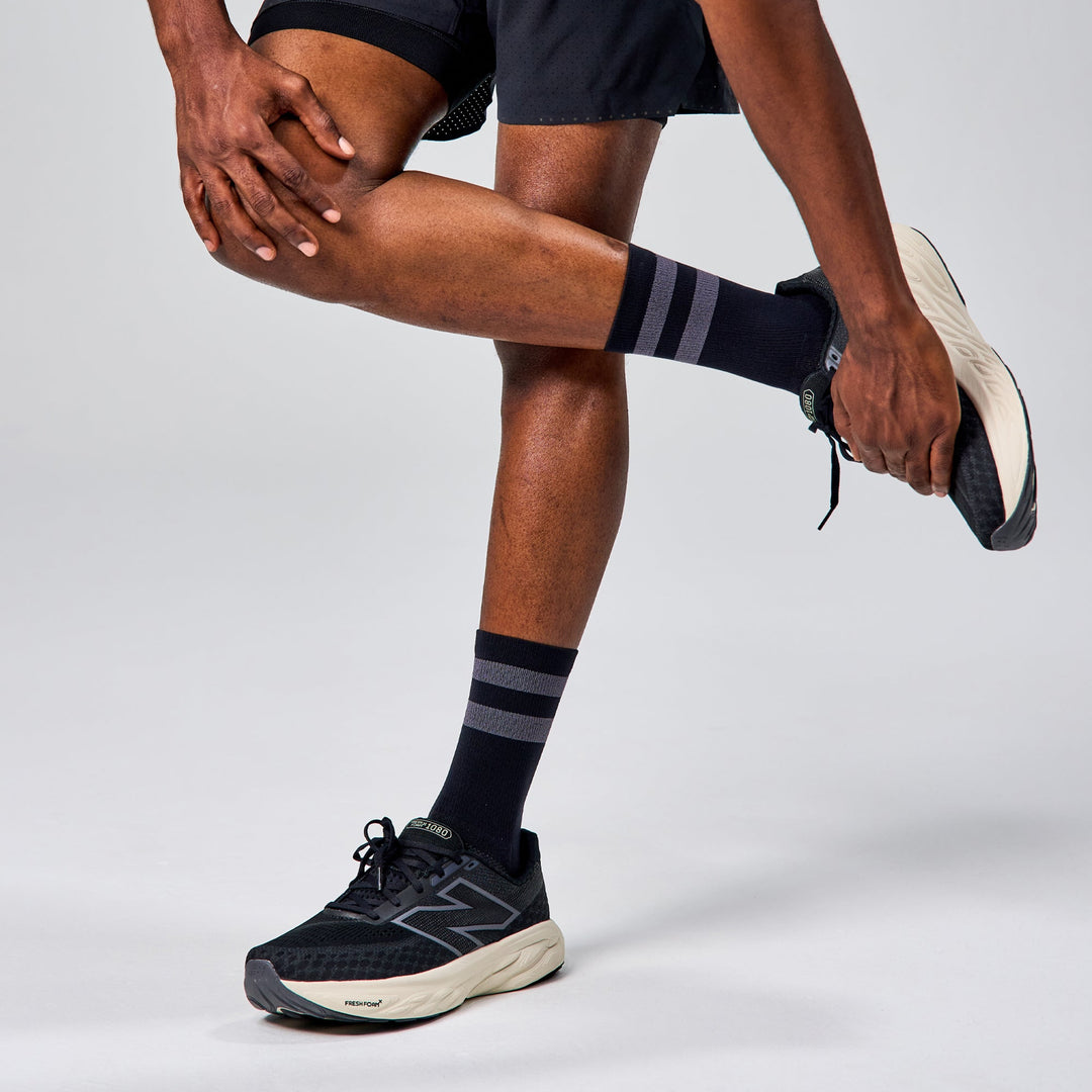 Feetures Elite Light Cushion Mini Crew - Quest Outdoors