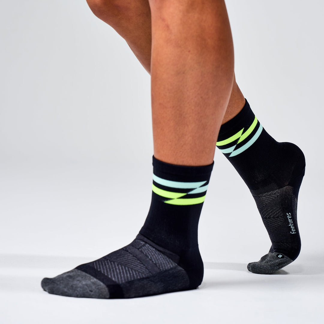 Feetures Elite Ultra Light Mini Crew - Quest Outdoors