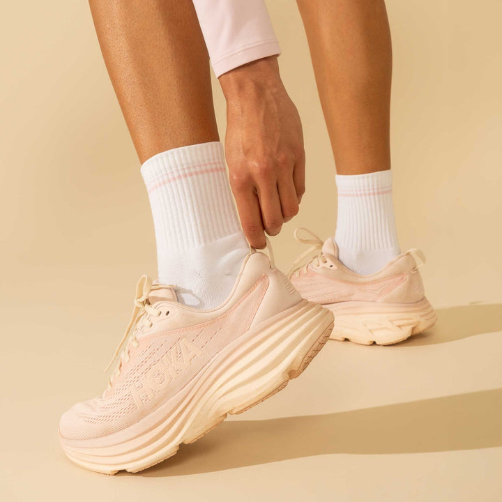 Feetures High Performance Max Cushion Quarter Tall - Quest Outdoors