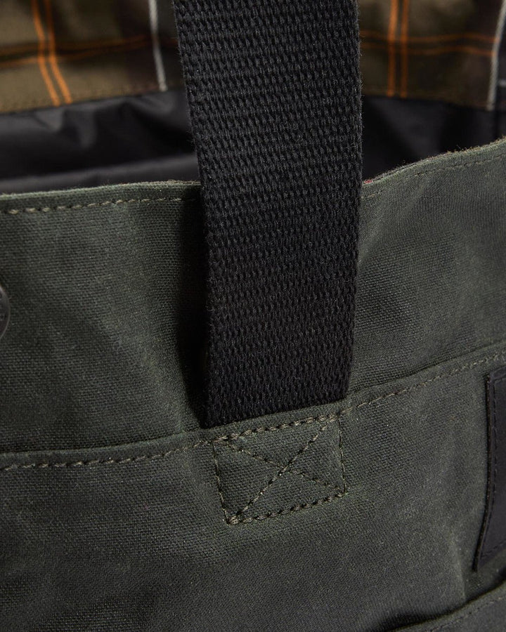 Field Waxed Tote Bag - Quest Outdoors