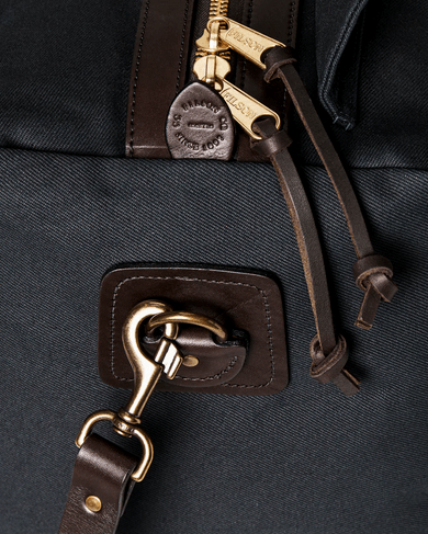 Filson Medium Rugged Twill Duffle Bag - Quest Outdoors