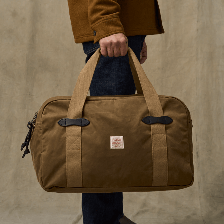 Filson Medium Tin Cloth Duffle Bag - Quest Outdoors