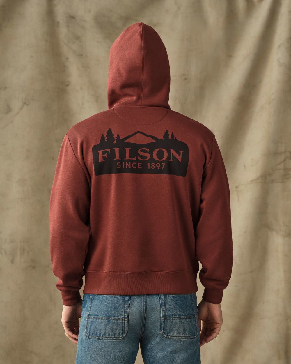 Filson Men's Scenic Graphic Hoodie - Quest Outdoors