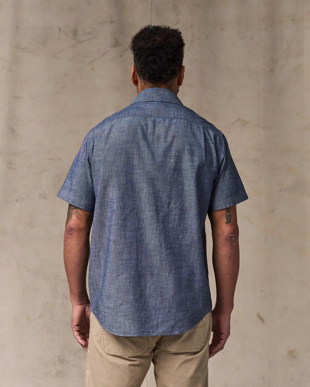 Filson Men's Short Sleeve Chambray Shirt - Quest Outdoors