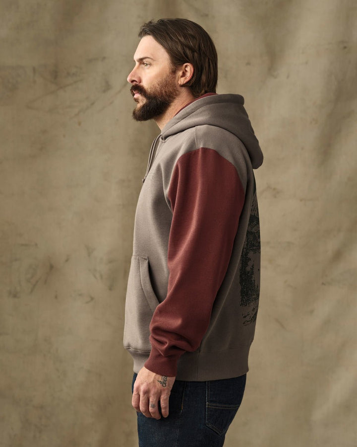 Filson Men's Valley Graphic Hoodie - Quest Outdoors