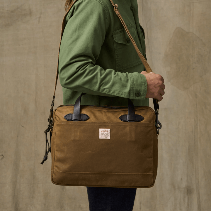 Filson Tin Cloth Compact Briefcase - Quest Outdoors