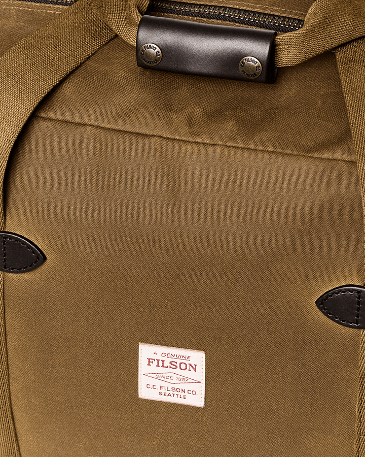 Filson Tin Cloth Medium Duffle Bag - Quest Outdoors