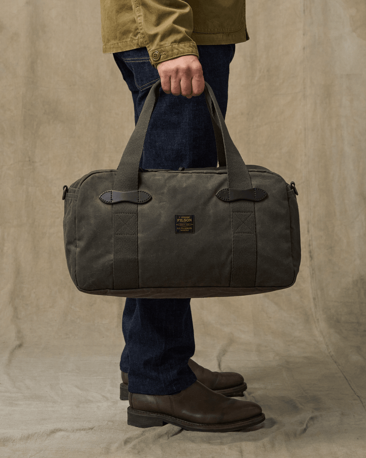Filson Tin Cloth Medium Duffle Bag - Quest Outdoors