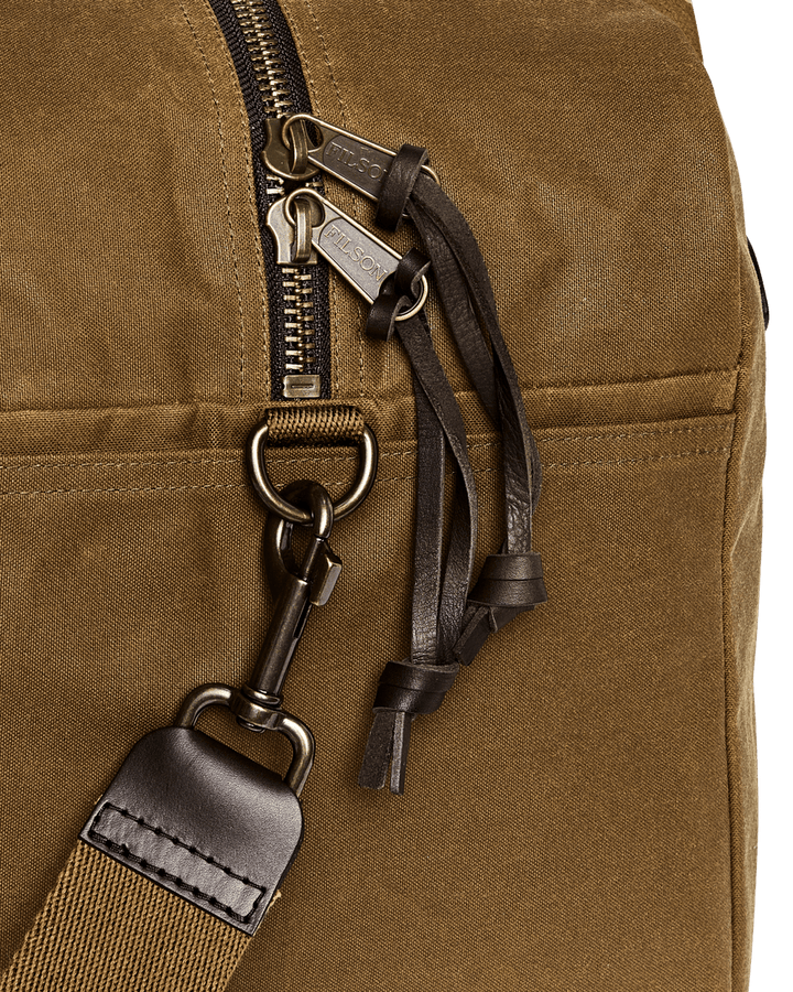 Filson Tin Cloth Medium Duffle Bag - Quest Outdoors