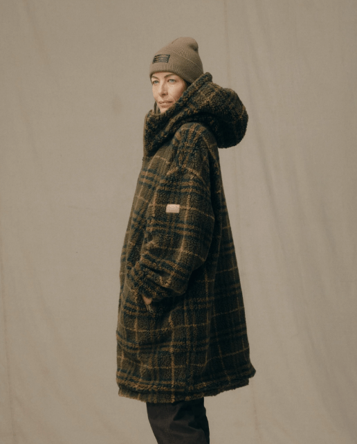 Filson Women's Reversible Woolly Fleece Coat - Quest Outdoors