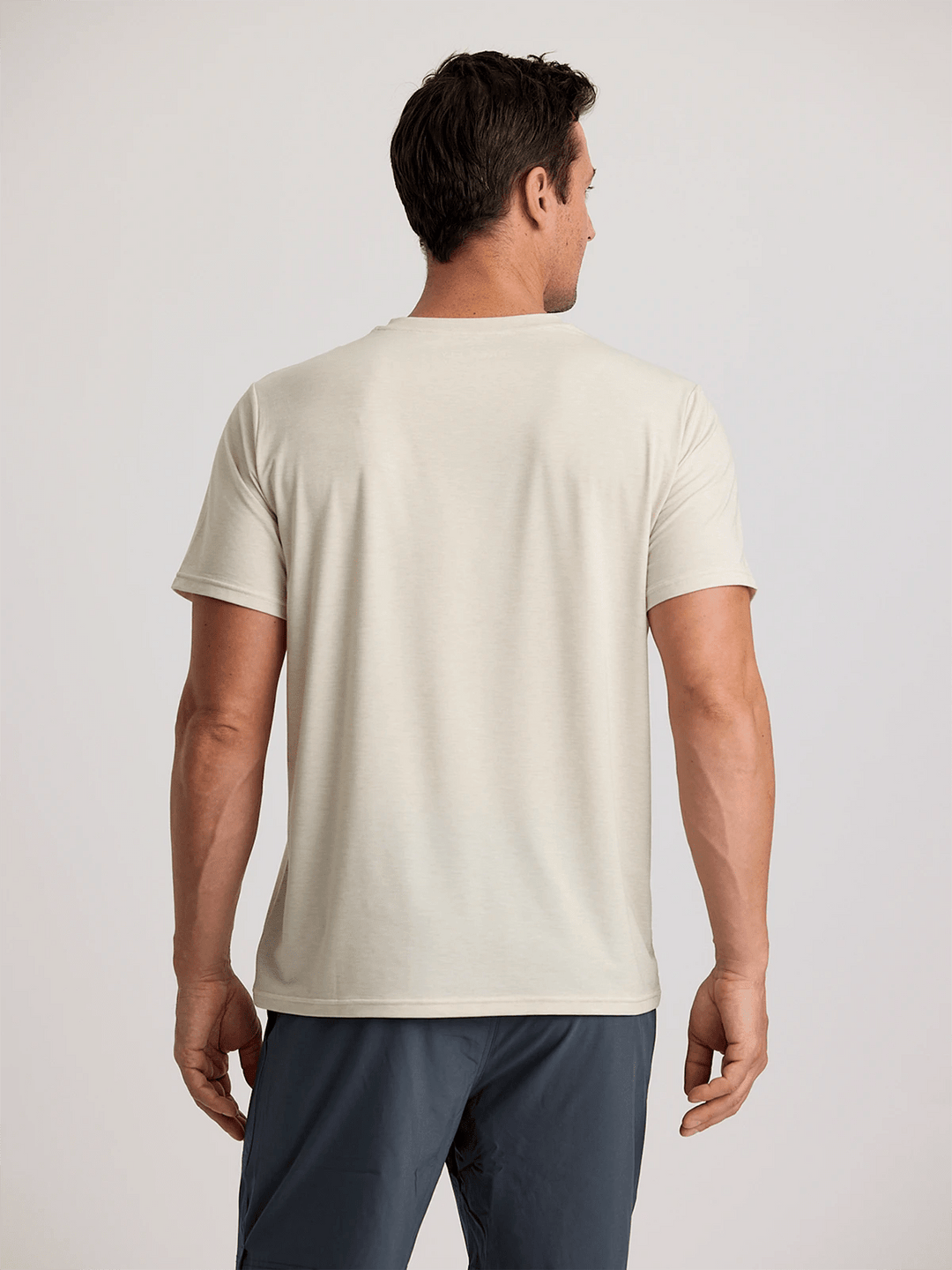 Free Fly Men's Elevate Lightweight Tee - Quest Outdoors