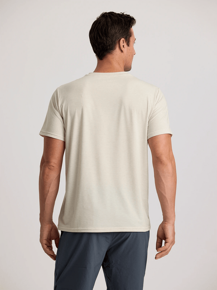 Free Fly Men's Elevate Lightweight Tee - Quest Outdoors