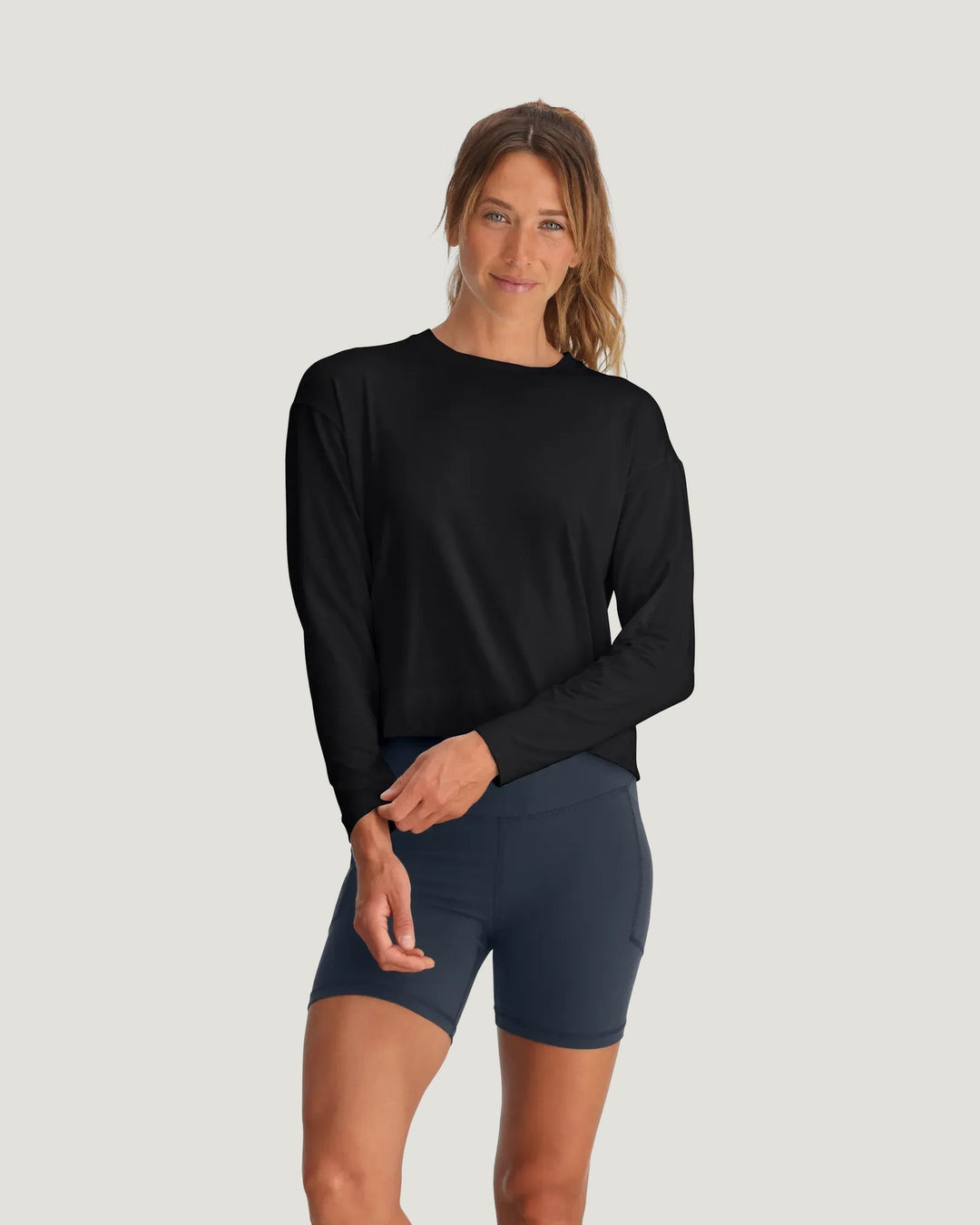 Free Fly Women's Bamboo Shade Crossover Long Sleeve - Quest Outdoors