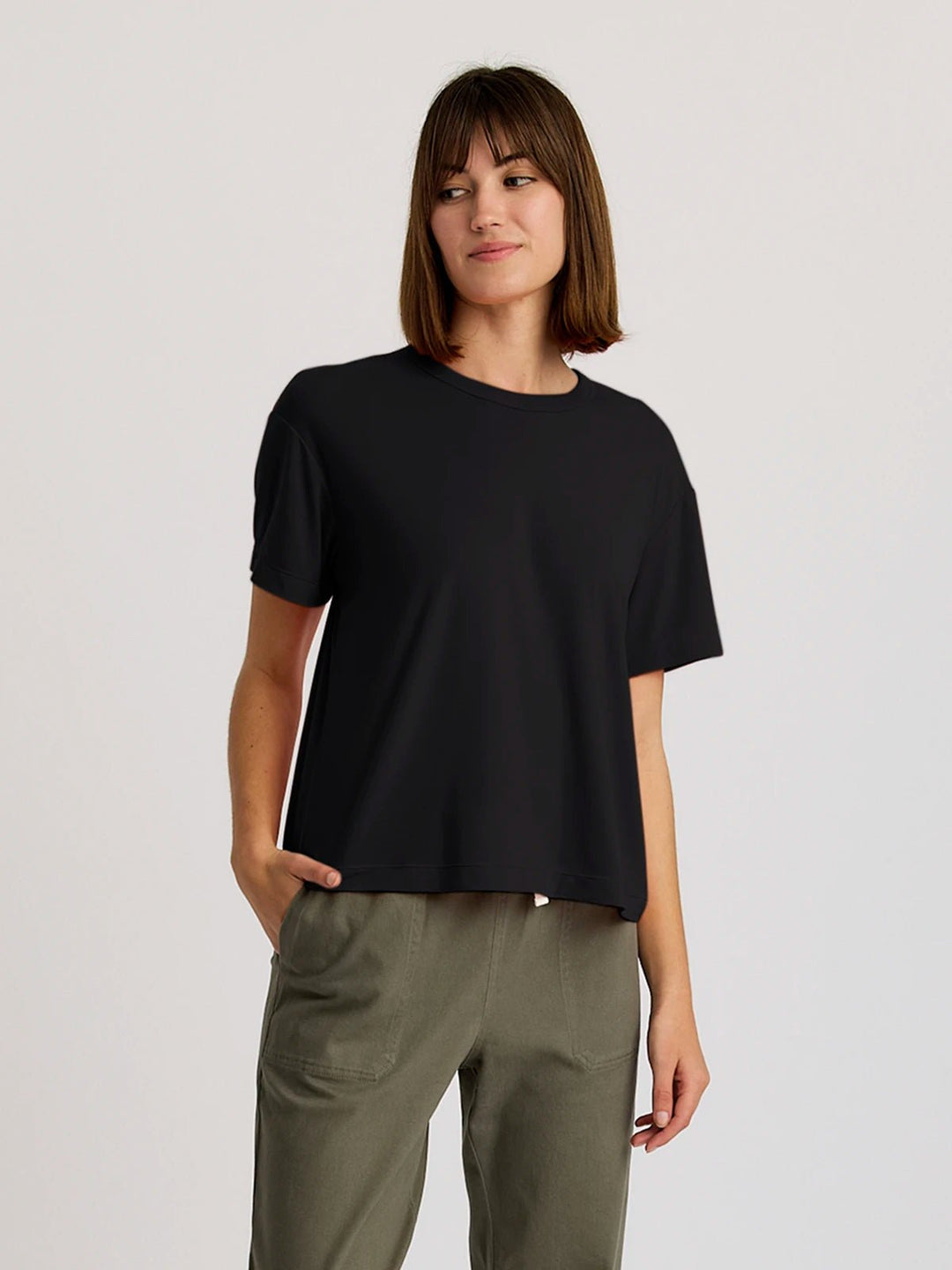 Free Fly Women's Elevate Lightweight Tee - Quest Outdoors