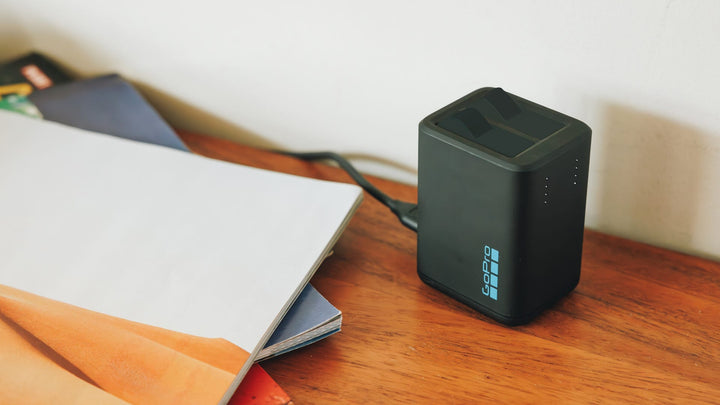 GoPro Dual Battery Charger (HERO13 Black) - Quest Outdoors