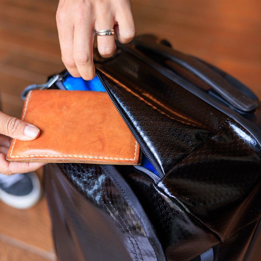 Gregory Alpaca 22" Wheeled Duffel 40L - Quest Outdoors