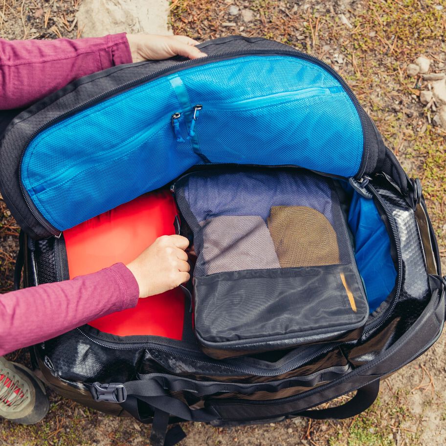 Gregory Alpaca 80 Duffel Bag Obsidian Black