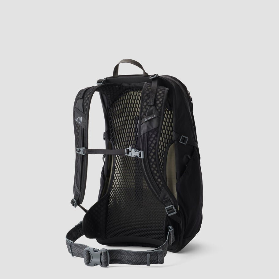 Gregory Arrio 28 - Quest Outdoors